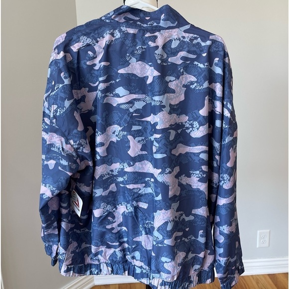 Reebok Women's Essential camo printed quarter zip windbreaker in a size XXL NWT - Picture 3 of 16